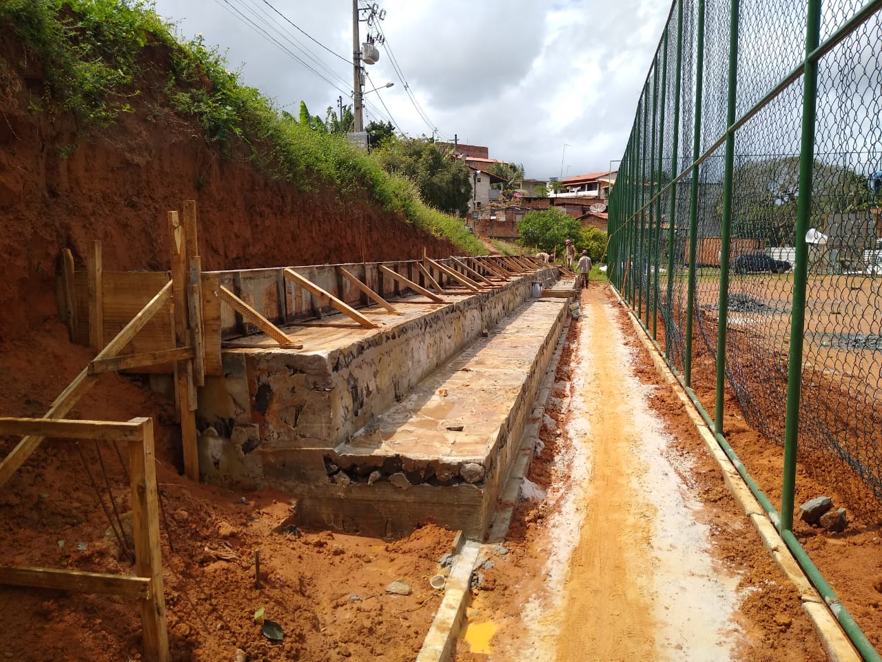 Barra do Pojuca: Praça do campo de Morrinhos passa por requalificação